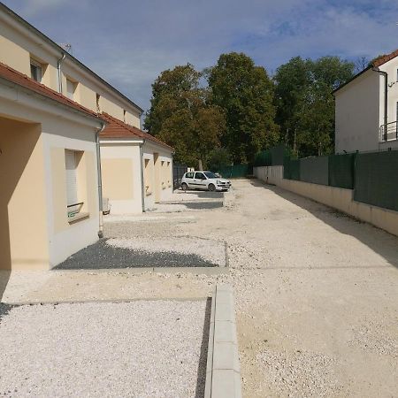 Villa Du Parc Montevrain Exterior photo